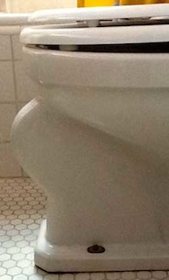 bulge_toilet